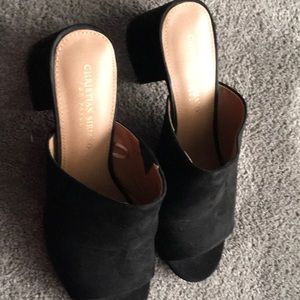 8 1/2 black mules with 1 inch heel